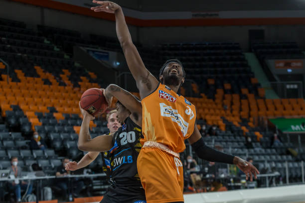 吉拉西以及 吉拉西以及